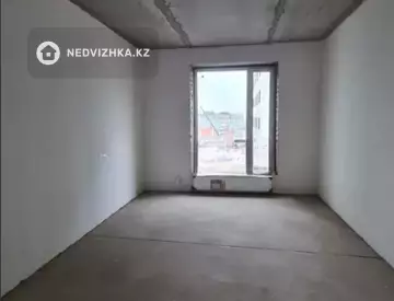 3-комнатная квартира, этаж 5 из 12, 94 м²