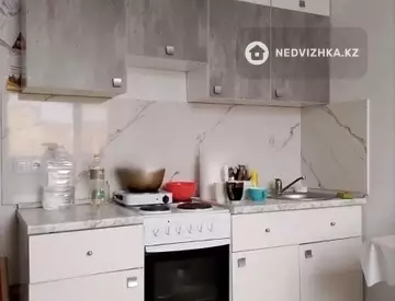 1-комнатная квартира, этаж 8 из 9, 31 м²