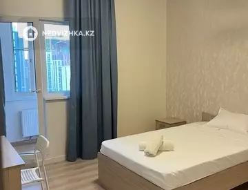3-комнатная квартира, этаж 7 из 8, 81 м²