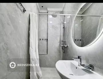 2-комнатная квартира, этаж 7 из 10, 65 м²