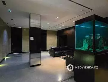 Офисное помещение, этаж 2 из 1, в жилом доме, 1 340 м², на длительный срок