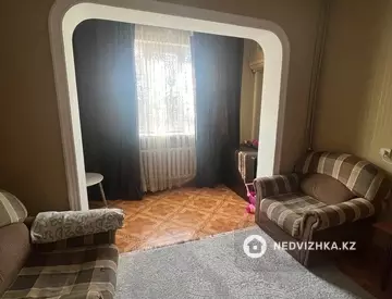 4-комнатная квартира, этаж 2 из 5, 91 м²