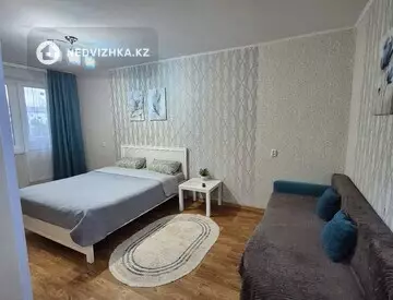 1-комнатная квартира, этаж 4 из 5, 32 м², посуточно