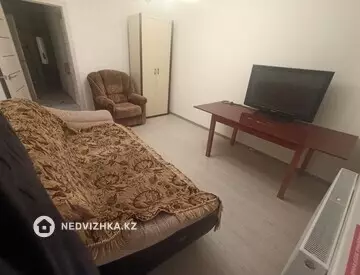 3-комнатная квартира, этаж 7 из 9, 64 м², на длительный срок