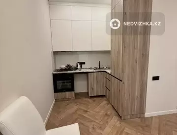 2-комнатная квартира, этаж 9 из 12, 56 м², на длительный срок