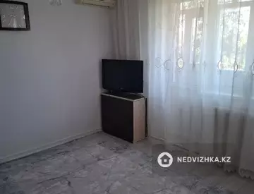 2-комнатная квартира, этаж 4 из 5, 50 м²