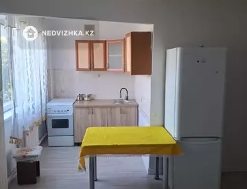 2-комнатная квартира, этаж 4 из 5, 50 м²