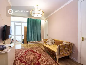 3-комнатная квартира, этаж 7 из 7, 50 м²
