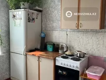1-комнатная квартира, этаж 4 из 5, 42 м²