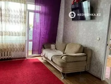 1-комнатная квартира, этаж 4 из 5, 42 м²