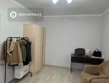 1-комнатная квартира, этаж 7 из 11, 42 м²