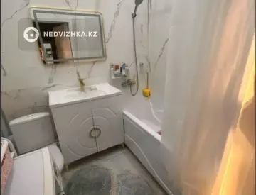 2-комнатная квартира, этаж 9 из 9, 60 м²
