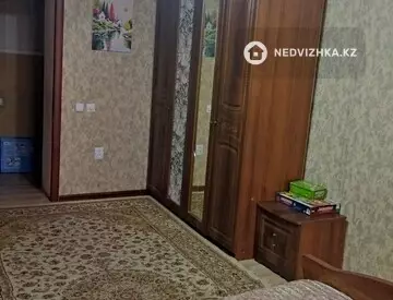 3-комнатная квартира, этаж 1 из 7, 60 м²