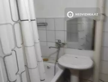 1-комнатная квартира, этаж 2 из 3, 33 м², на длительный срок