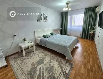 1-комнатная квартира, этаж 2 из 5, 32 м², посуточно