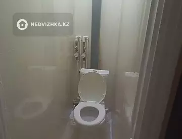 3-комнатная квартира, этаж 5 из 5, 47 м², на длительный срок