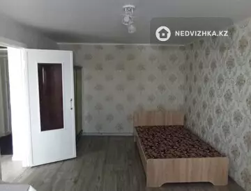 1-комнатная квартира, этаж 4 из 4, 31 м², на длительный срок