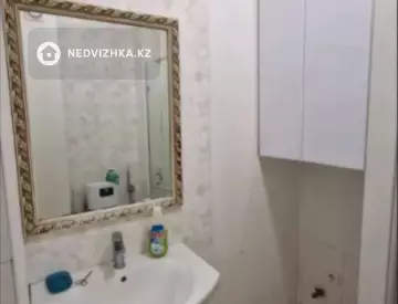 2-комнатная квартира, этаж 3 из 13, 61 м²