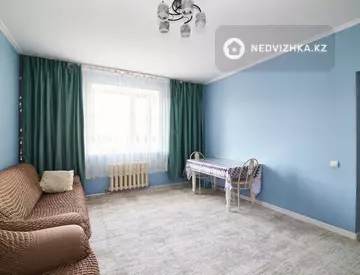 2-комнатная квартира, этаж 3 из 14, 67 м²