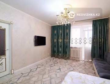 2-комнатная квартира, этаж 12 из 17, 50 м²