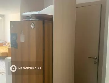 1-комнатная квартира, этаж 4 из 9, 40 м²