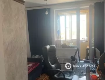 1-комнатная квартира, этаж 4 из 9, 40 м²