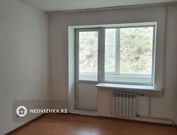 2-комнатная квартира, этаж 1 из 5, 56 м²