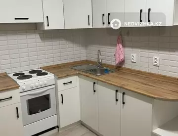 1-комнатная квартира, этаж 8 из 12, 43 м²