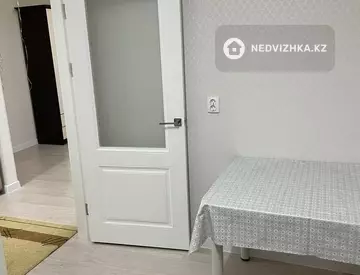 1-комнатная квартира, этаж 8 из 12, 43 м²