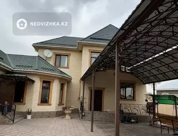 6-комнатный дом, 10 соток, 330 м²