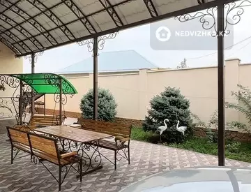 6-комнатный дом, 10 соток, 330 м²