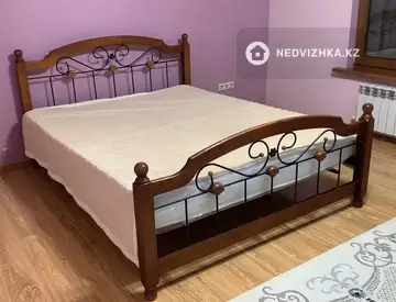 7-комнатный дом, 4 соток, 360 м², на длительный срок