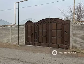 9-комнатный дом, 14 соток, 80 м²