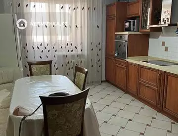 4-комнатная квартира, этаж 9 из 12, 134 м²