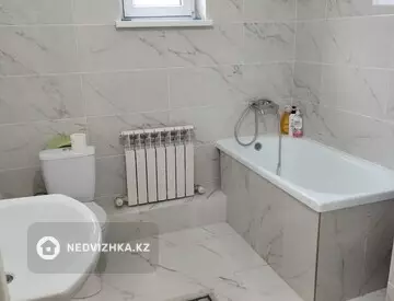 5-комнатный дом, 10 соток, 240 м²