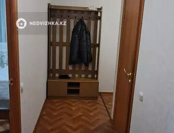 2-комнатная квартира, этаж 2 из 5, 49 м²