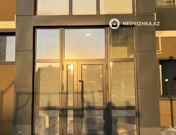 Помещение, этаж 1 из 12, 42 м²