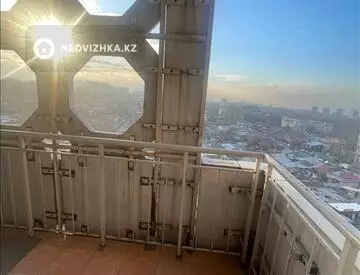 2-комнатная квартира, этаж 11 из 18, 53 м²