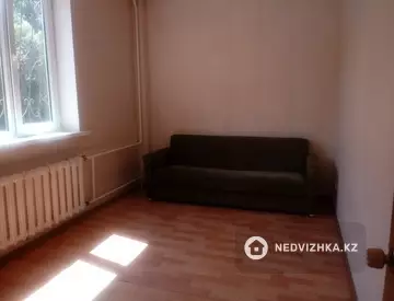 3-комнатная квартира, этаж 3 из 5, 70 м²