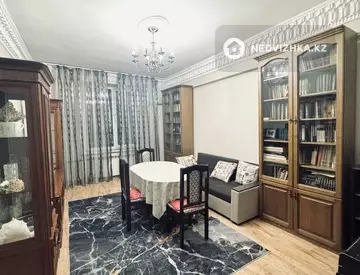 2-комнатная квартира, этаж 3 из 3, 57 м², на длительный срок