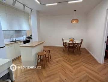 4-комнатная квартира, этаж 2 из 6, 86 м²