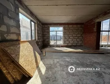 5-комнатный дом, 10 соток, 292 м²