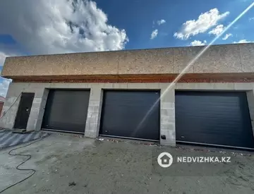 5-комнатный дом, 10 соток, 292 м²