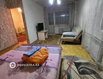 1-комнатная квартира, этаж 4 из 4, 30 м²