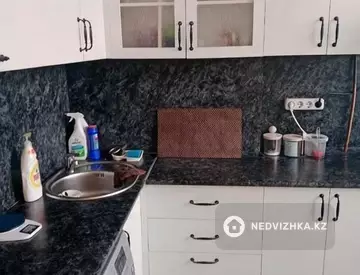 1-комнатная квартира, этаж 3 из 6, 41 м²