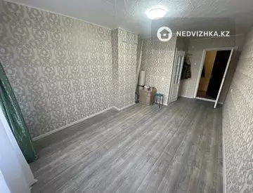 1-комнатная квартира, этаж 2 из 5, 17 м²