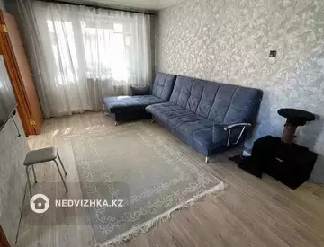 3-комнатная квартира, этаж 2 из 5, 48 м²