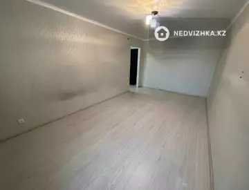 1-комнатная квартира, этаж 3 из 5, 36 м²