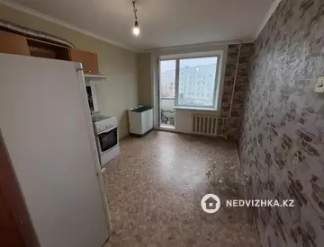 1-комнатная квартира, этаж 3 из 5, 34 м²