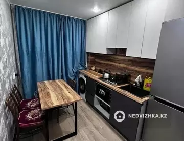3-комнатная квартира, этаж 2 из 5, 62 м²